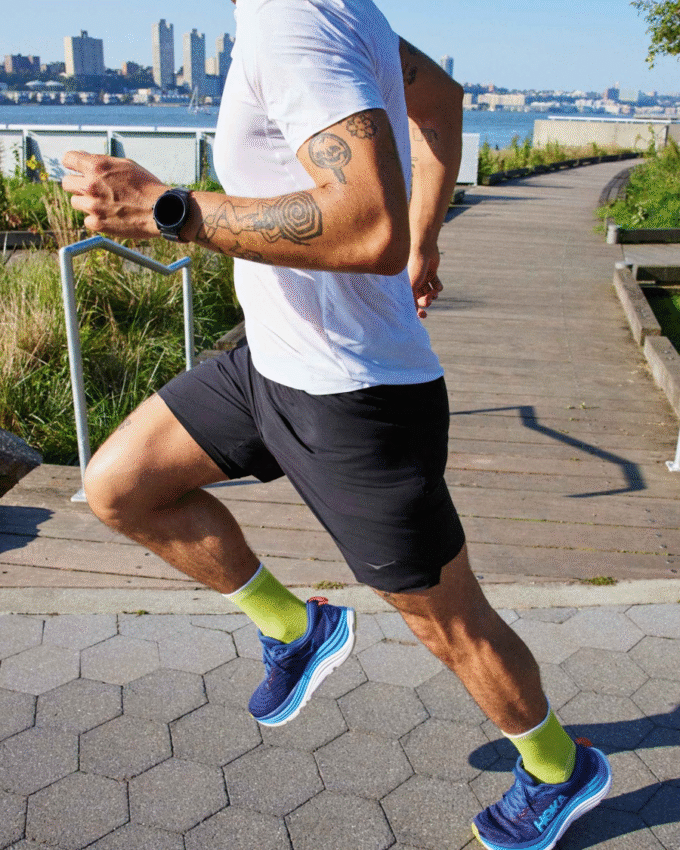 HOKA Airolite Run Uzun Kollu