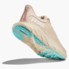 HOKA BİR BİR Arahi 8