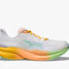 HOKA BİR BİR Mach 6