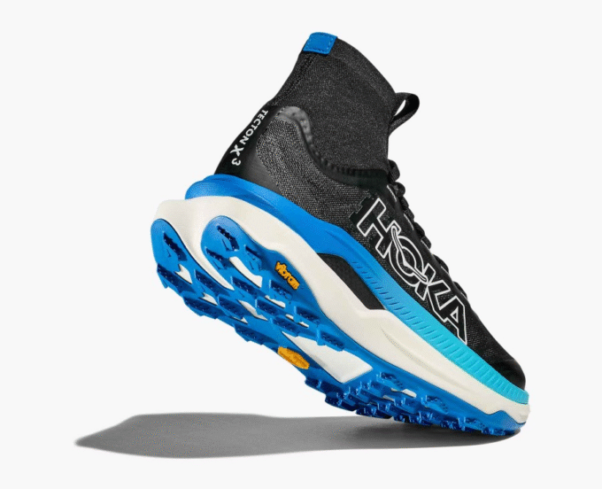 HOKA ONE ONE Stealth/Tech Bondi 8 Kafesli