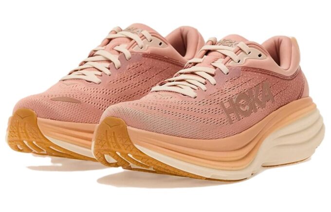 (WMNS) Bondi 8 ‘Kumtaşı Kremi’